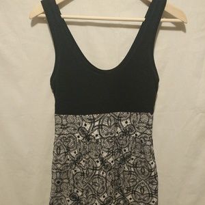 Express black and white spring print dress